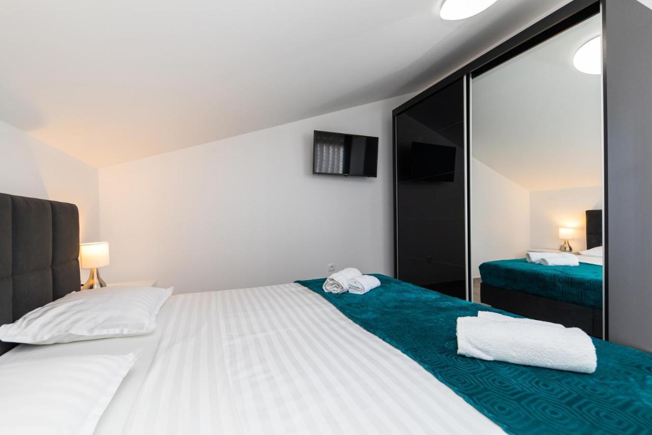 Apartman Gulin ツリクヴェニツァ エクステリア 写真