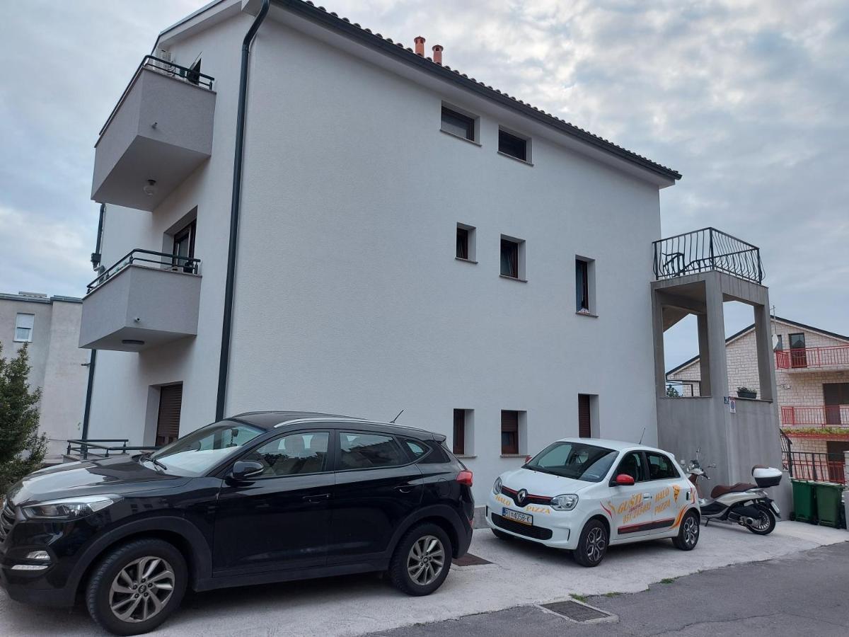 Apartman Gulin ツリクヴェニツァ エクステリア 写真